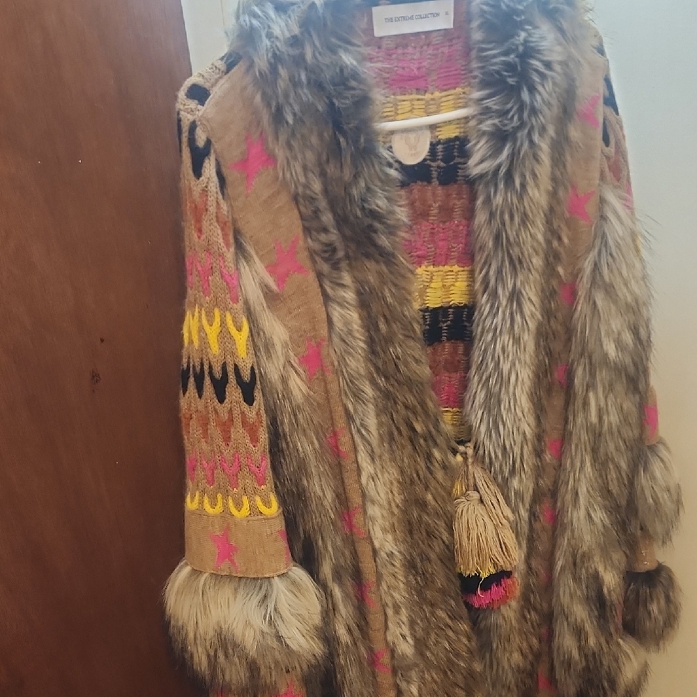 Vibrant Faux Fur Trim Teddy Jacket